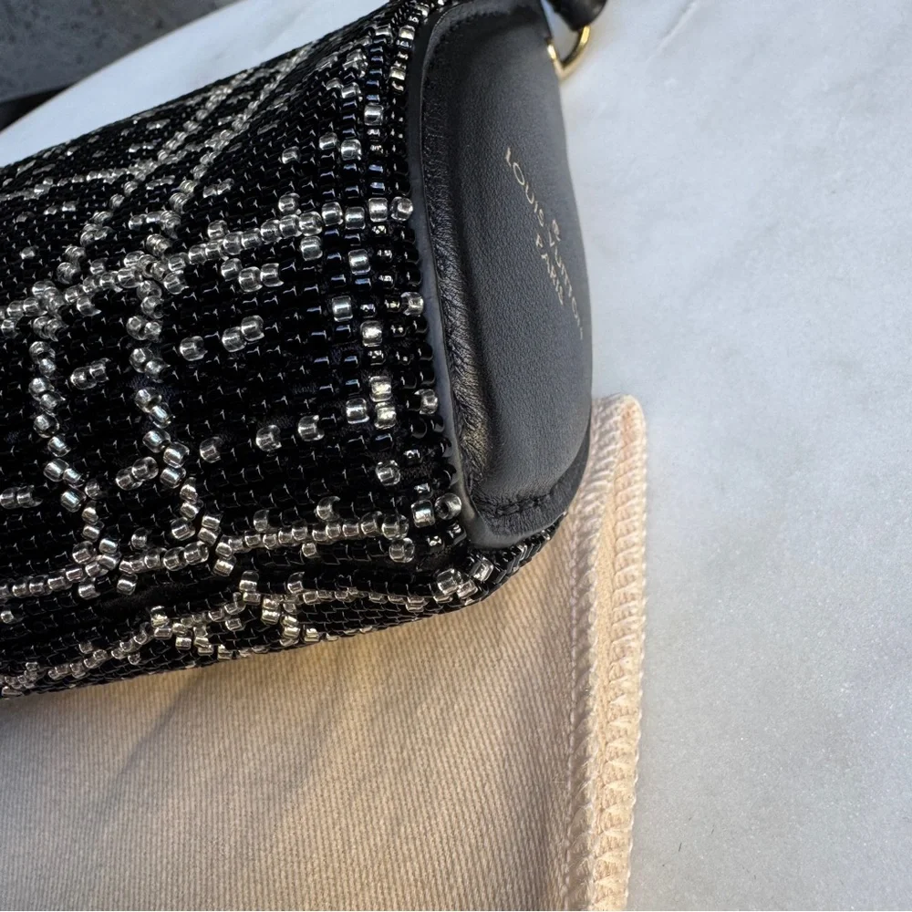 Louis Vuitton Beaded Pochette Tirette Shoulder Bag